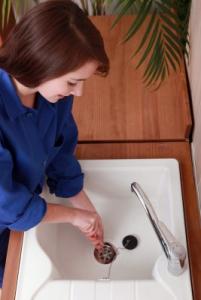 Modesto plumbing contractor diagnoses a drain stoppage